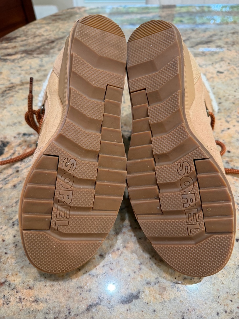 Sorel Women's Tan Suede Shearling Collar Lace-Up Winter Boots Size 8 - Picture 8 of 10